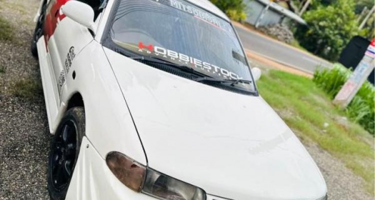 MITSUBISHI LANCER CB1 1996