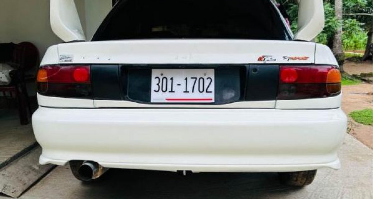 MITSUBISHI LANCER CB1 1996