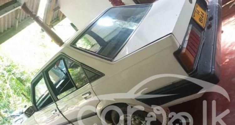 TOYOTA CARINA 1983