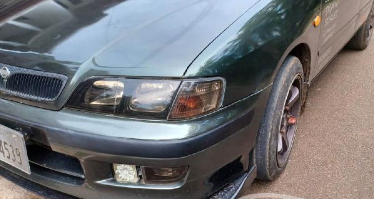 NISSAN PRIMERA 1999