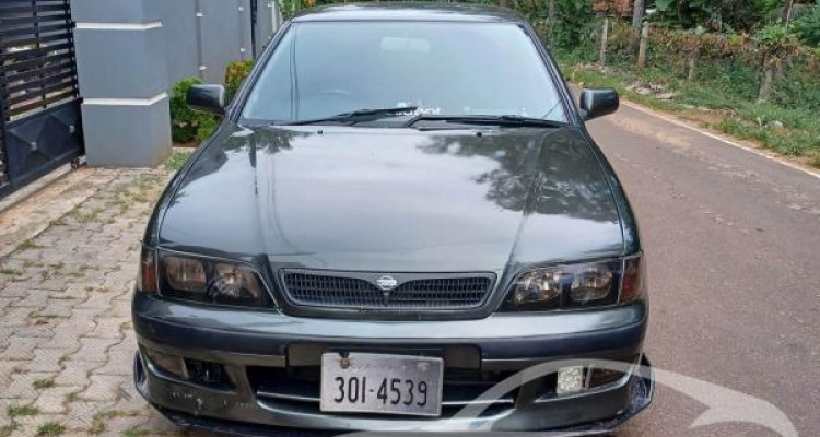 NISSAN PRIMERA 1999