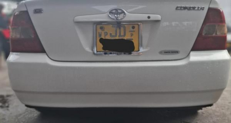 TOYOTA COROLLA 2000