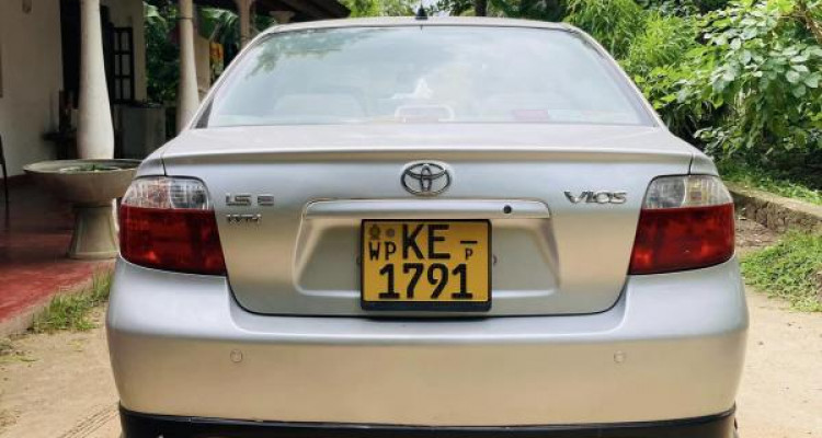 TOYOTA VIOS 2004