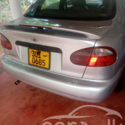 DAEWOO LANOS 2001