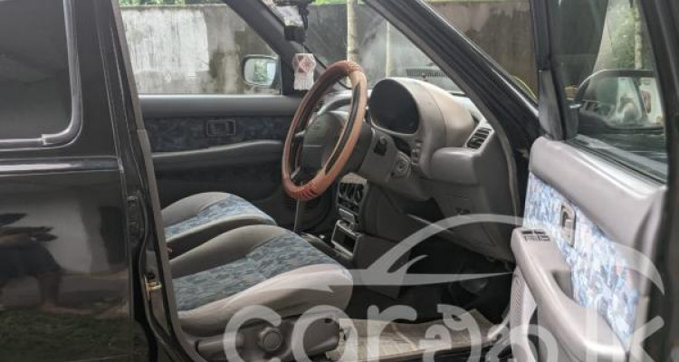 NISSAN MARCH K11 1996