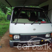 TOYOTA HIACE 1989