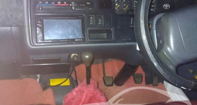 TOYOTA DOLPHIN LH172 1999