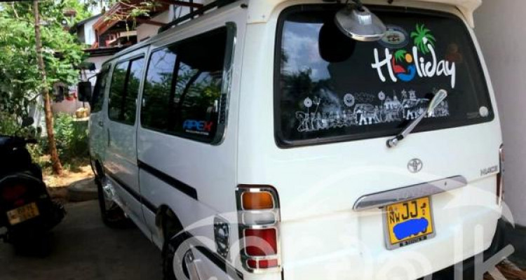 TOYOTA DOLPHIN LH172 1999