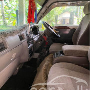 NISSAN CARAVAN 1986