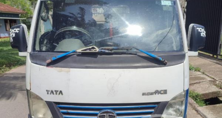 TATA SUPER ACE 2015