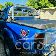 TOYOTA HILUX 1992