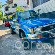 TOYOTA HILUX 1992