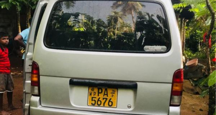 SUZUKI CARRY 2001