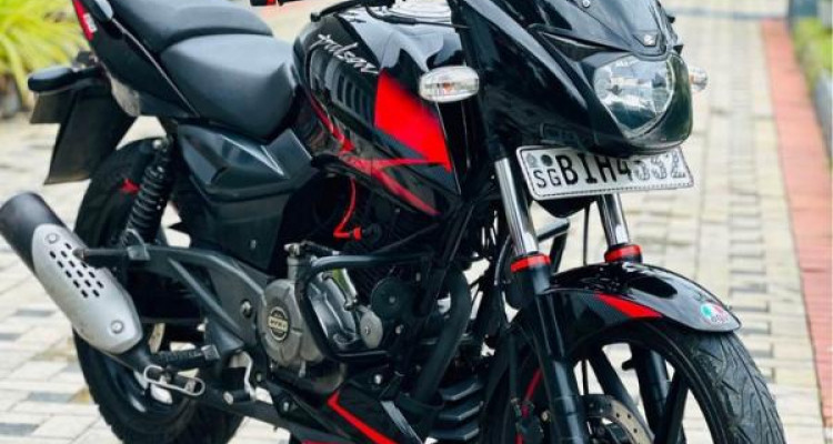 BAJAJ PULSAR 2019
