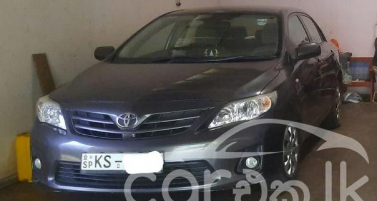 TOYOTA COROLLA 141 2012