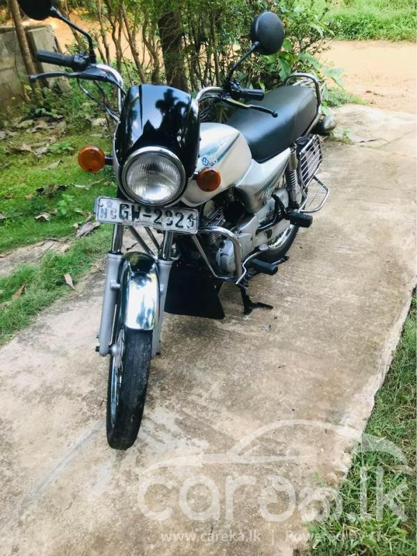 BAJAJ BOXER 2003