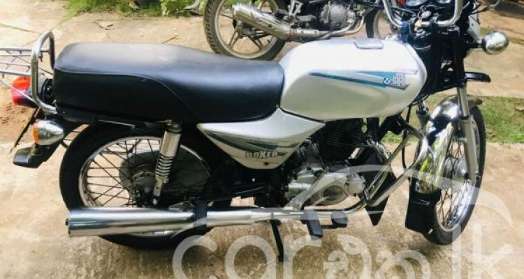 BAJAJ BOXER 2003