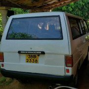 MITSUBISHI L300 1982