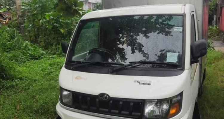 MAHINDRA SUPRO 2016