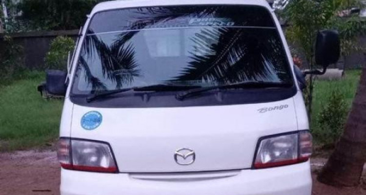 MAZDA BONGO 2008