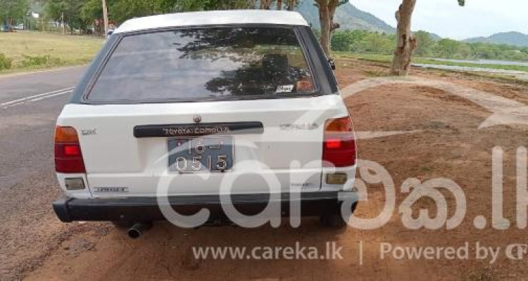 TOYOTA COROLLA DX WAGON 1986