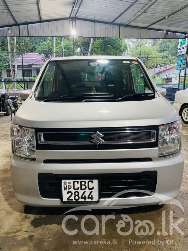 SUZUKI WAGON R FX 2017