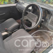 MAZDA FAMILIA 1988