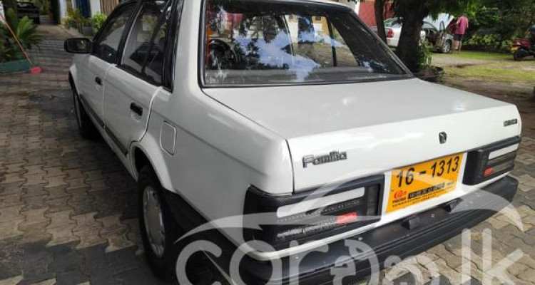 MAZDA FAMILIA 1988