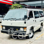 TOYOTA HIACE 1987