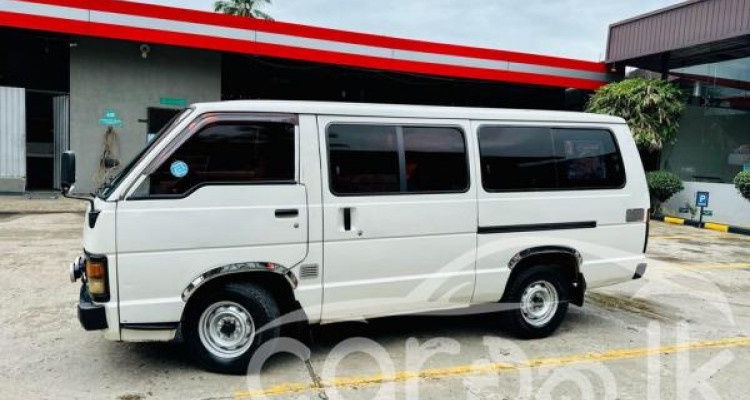 TOYOTA HIACE 1987
