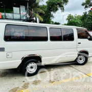 TOYOTA HIACE 1987