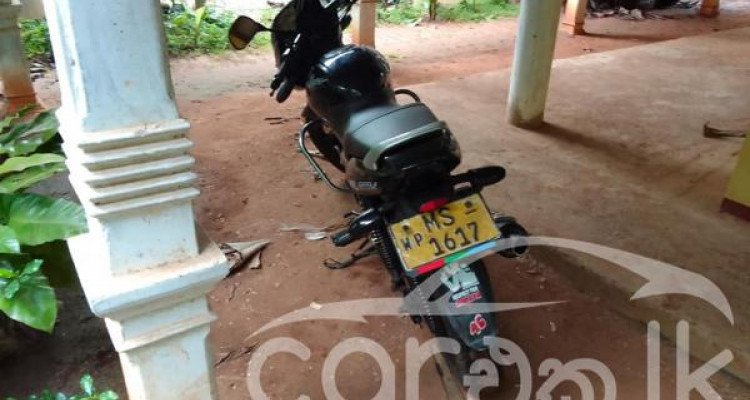 BAJAJ PULSAR 180 2006