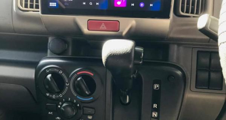 SUZUKI EVERY 2017