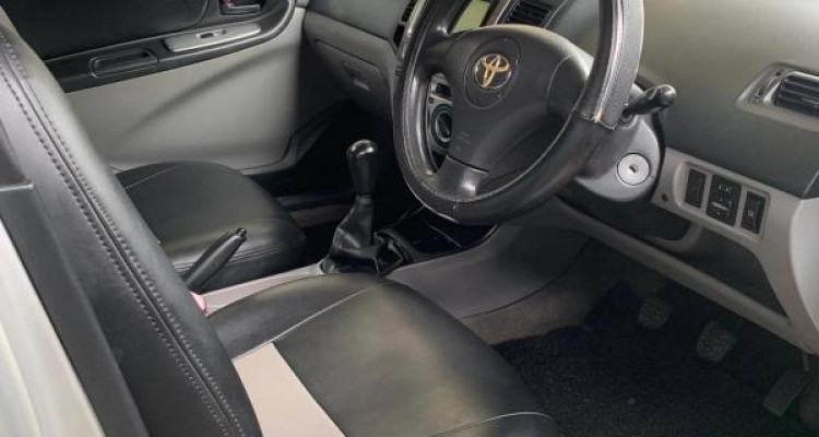 TOYOTA VIOS 2004