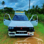 MITSUBISHI LANCER FIORE 1985