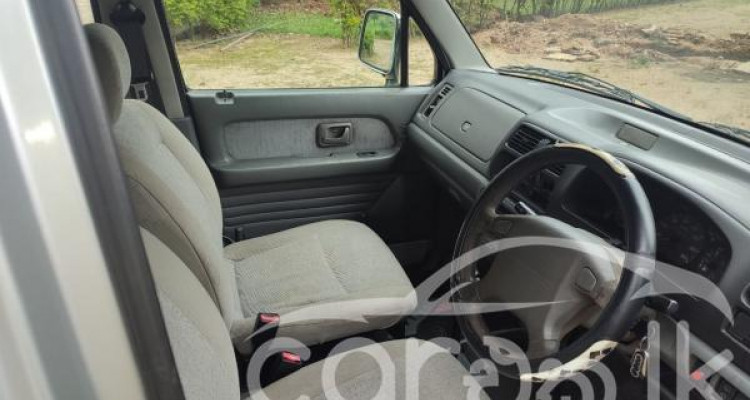 SUZUKI WAGON R 2001