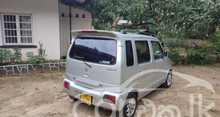 SUZUKI WAGON R 2001