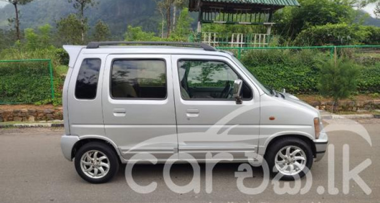 SUZUKI WAGON R 2001