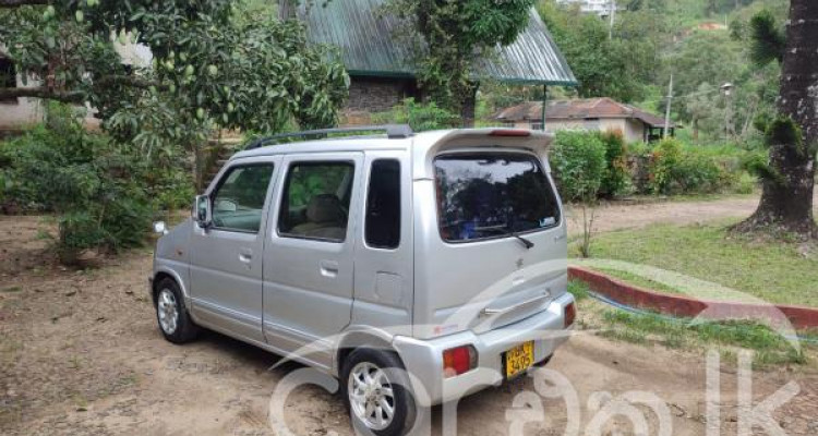 SUZUKI WAGON R 2001