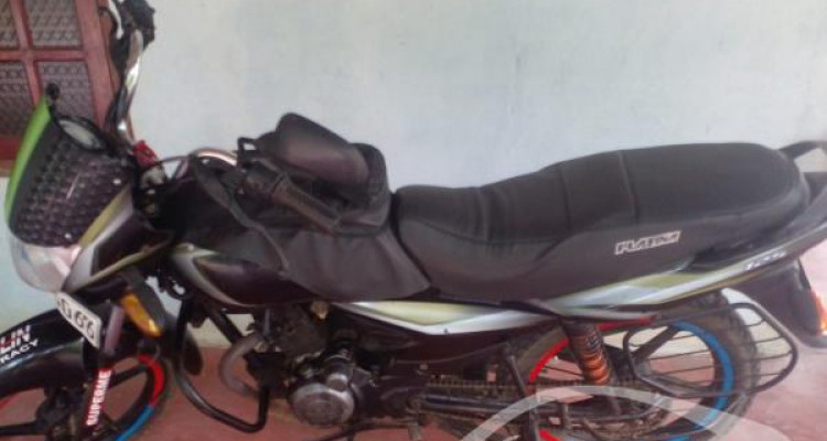 Bajaj platina 125cc 2010 model outlet