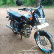 BAJAJ CT100 2015