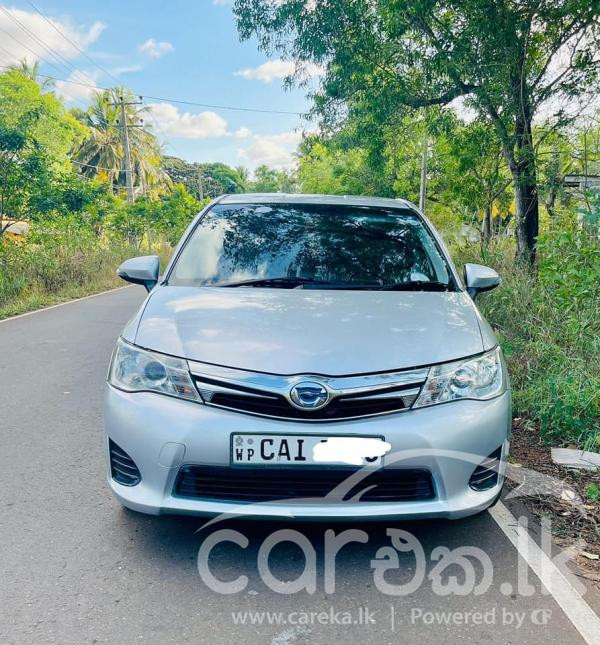 TOYOTA AXIO 2013