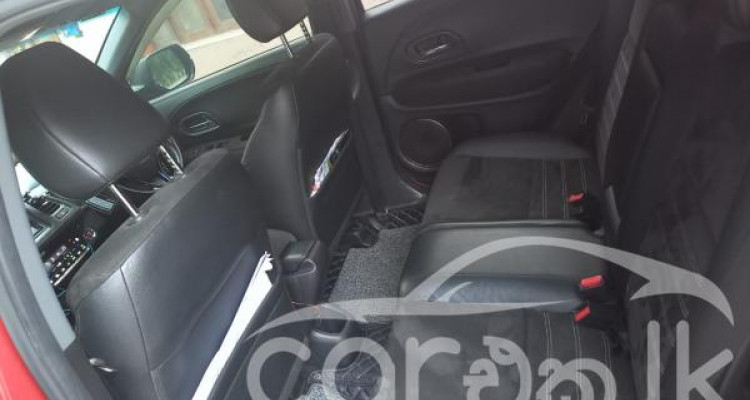 HONDA VEZEL 2017