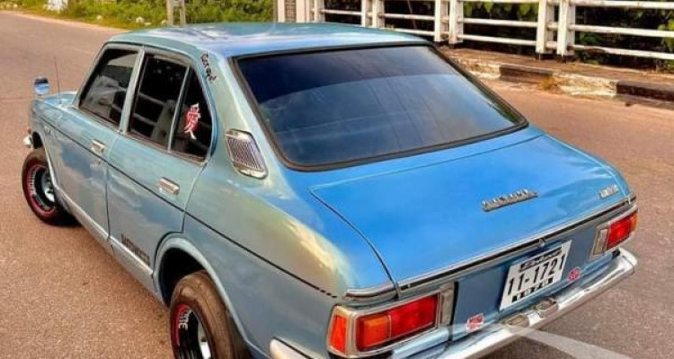 TOYOTA COROLLA KE20 1972