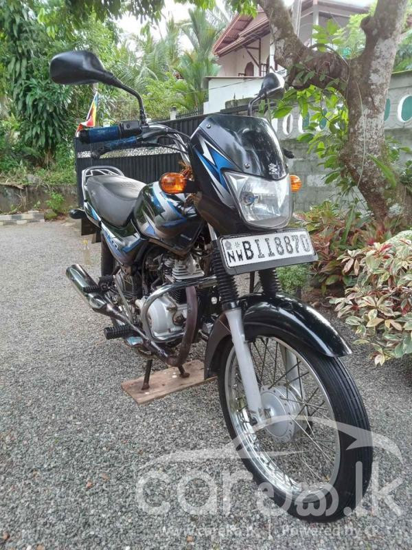 BAJAJ CT100 2019