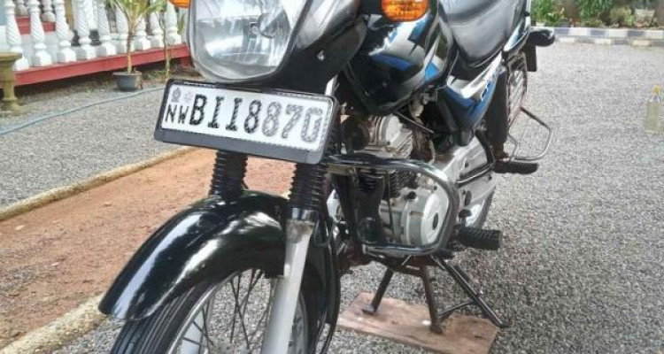 BAJAJ CT100 2019