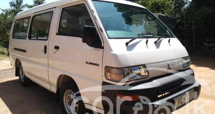 MITSUBISHI PO15 2011