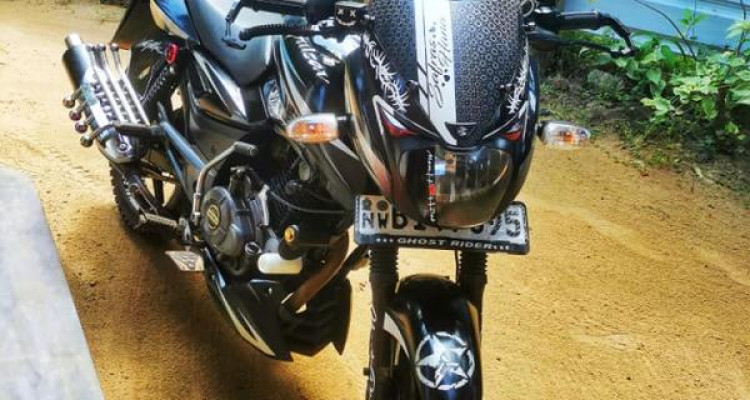 BAJAJ PULSAR 150 2020