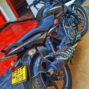 BAJAJ PULSAR 150 2020