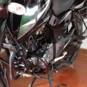 BAJAJ PULSAR 150 2018